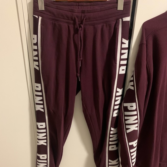 Pink in Burgundy set - Picture 13 of 16